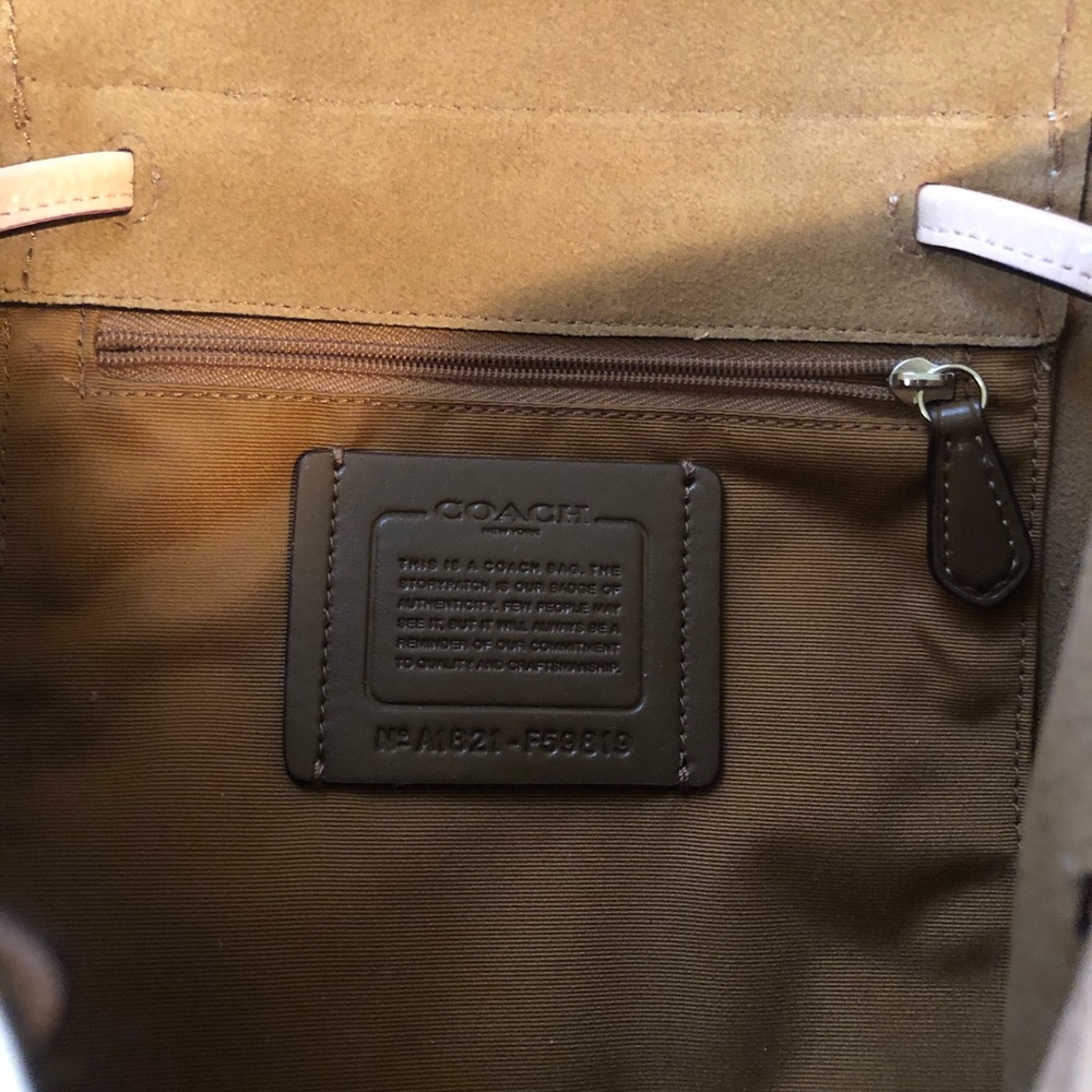 Coach Backpack - Picture 4 of 10